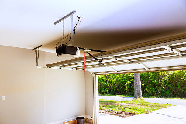 Top rated local Garage Door Panel Replacement specialists in Robbins, NC